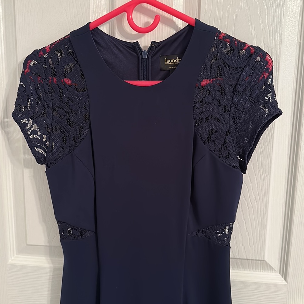 Laundry by Shelli Segal Navy Dress. - Picture 2 of 4